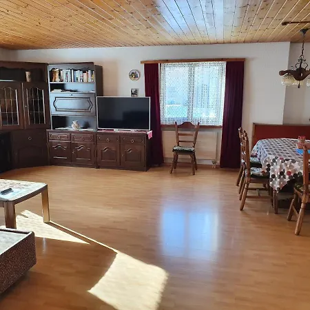 Plaun Grond Appartement *
