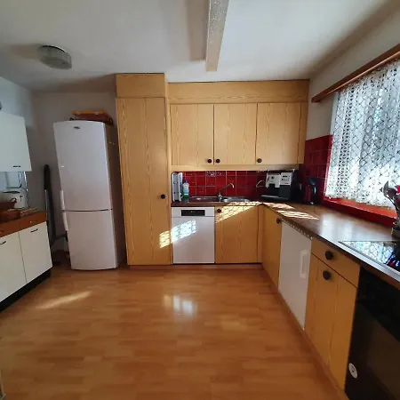 Apartman Plaun Grond