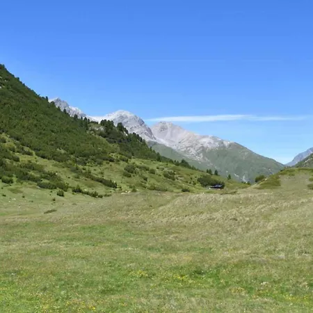 Plaun Grond Tschierv