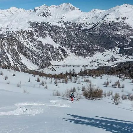 Plaun Grond Apartman *