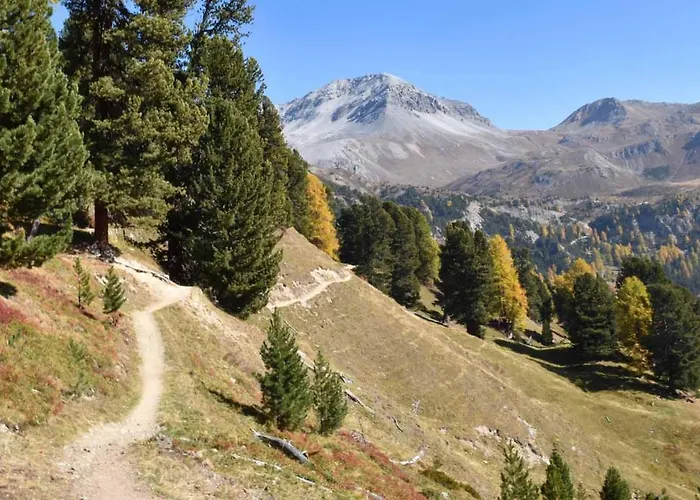 Plaun Grond Apartamento Tschierv