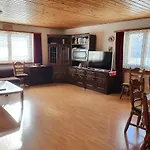 Plaun Grond Apartman *