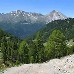 Plaun Grond Apartman