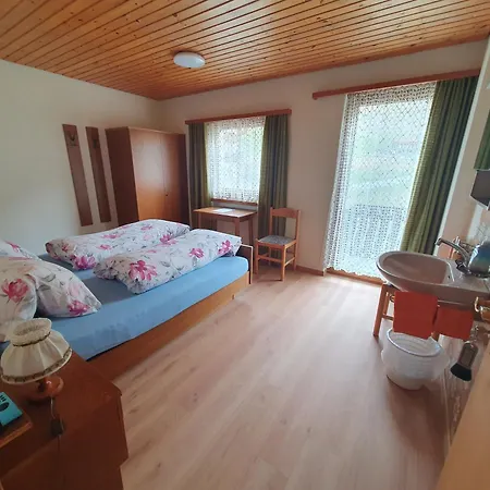 Apartament Plaun Grond *